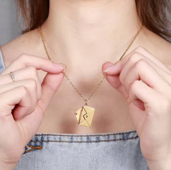 THRYVE™ - ENVELOPE LOVE LETTER PENDANT NECKLACE